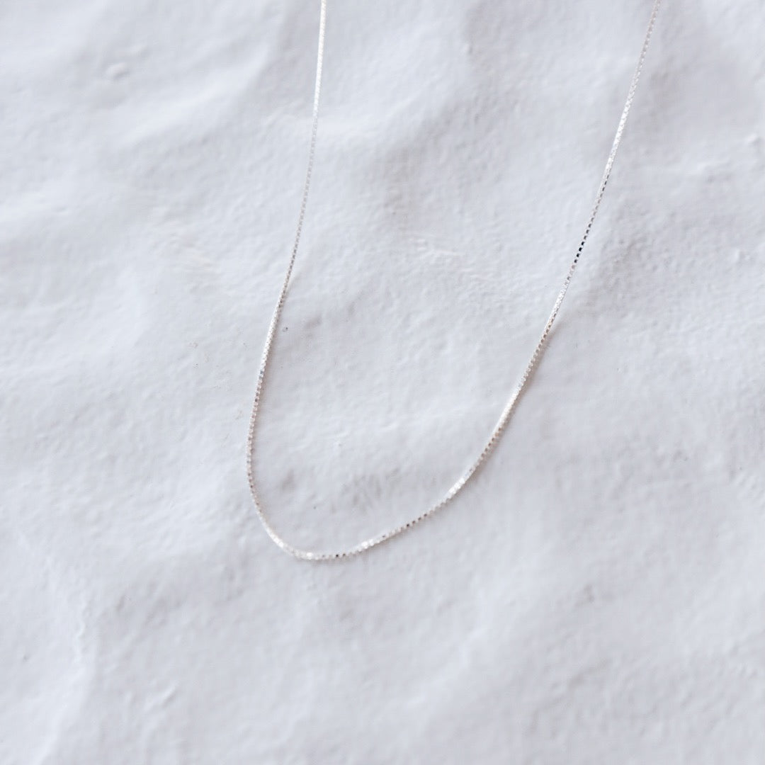 Box Chain Silver Regular Necklace - PeacePiecesJewelry