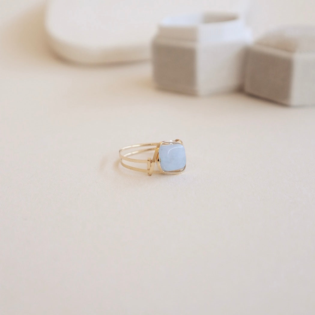 Square Aquamarine Flat Wire Gold Ring - PeacePiecesJewelry