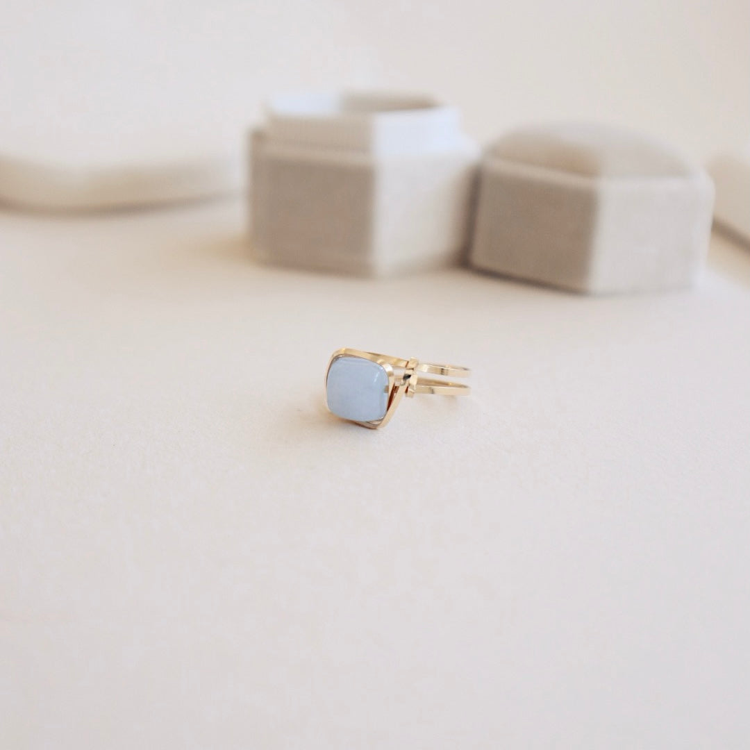 Square Aquamarine Flat Wire Gold Ring - PeacePiecesJewelry