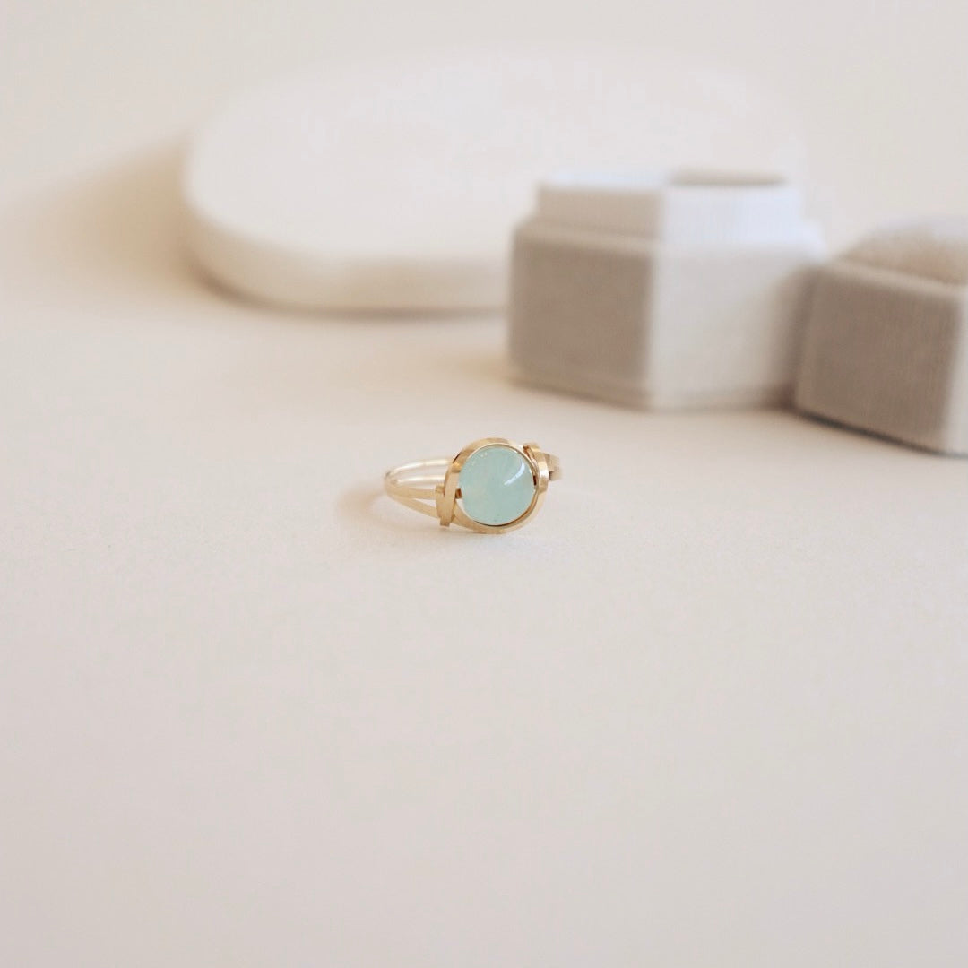 Aquamarine Flat Wire Gold Ring