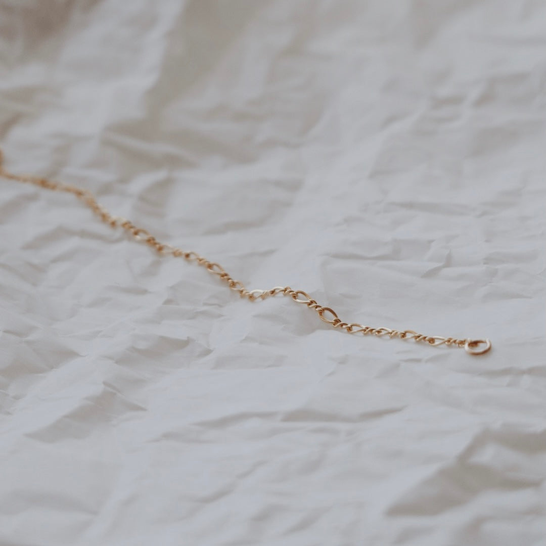 Drawn Cable Chain Gold Bracelet - PeacePiecesJewelry