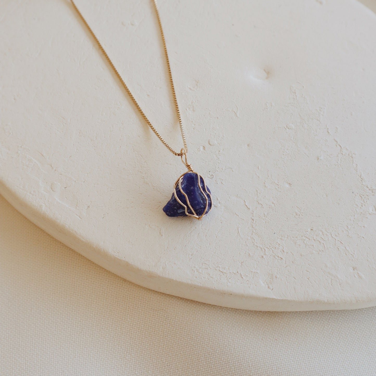 Raw Sapphire Necklace PeacePiecesJewelry