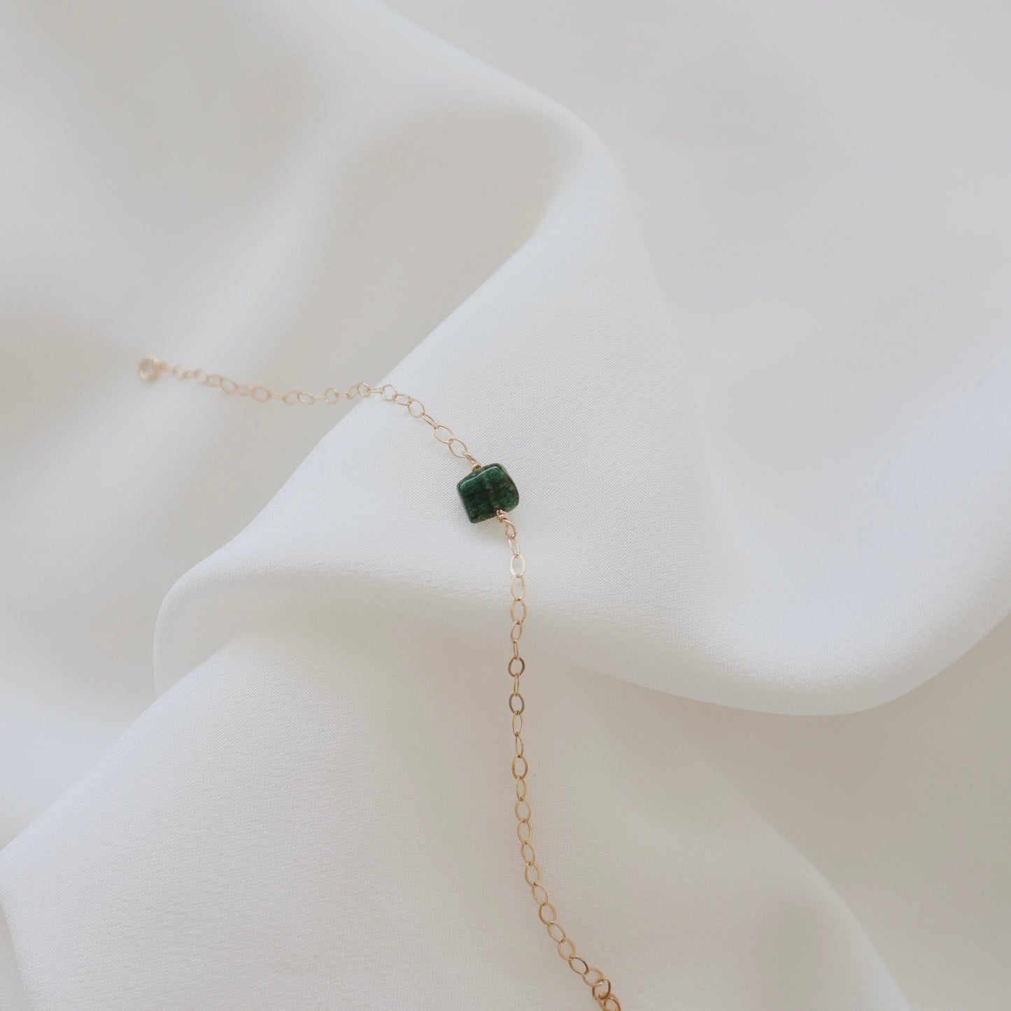 Emerald Bracelet - PeacePiecesJewelry