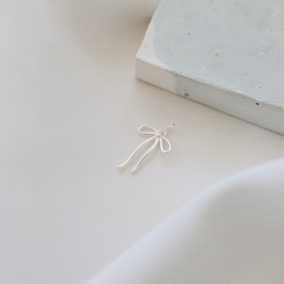 Silver Bow - PeacePiecesJewelry