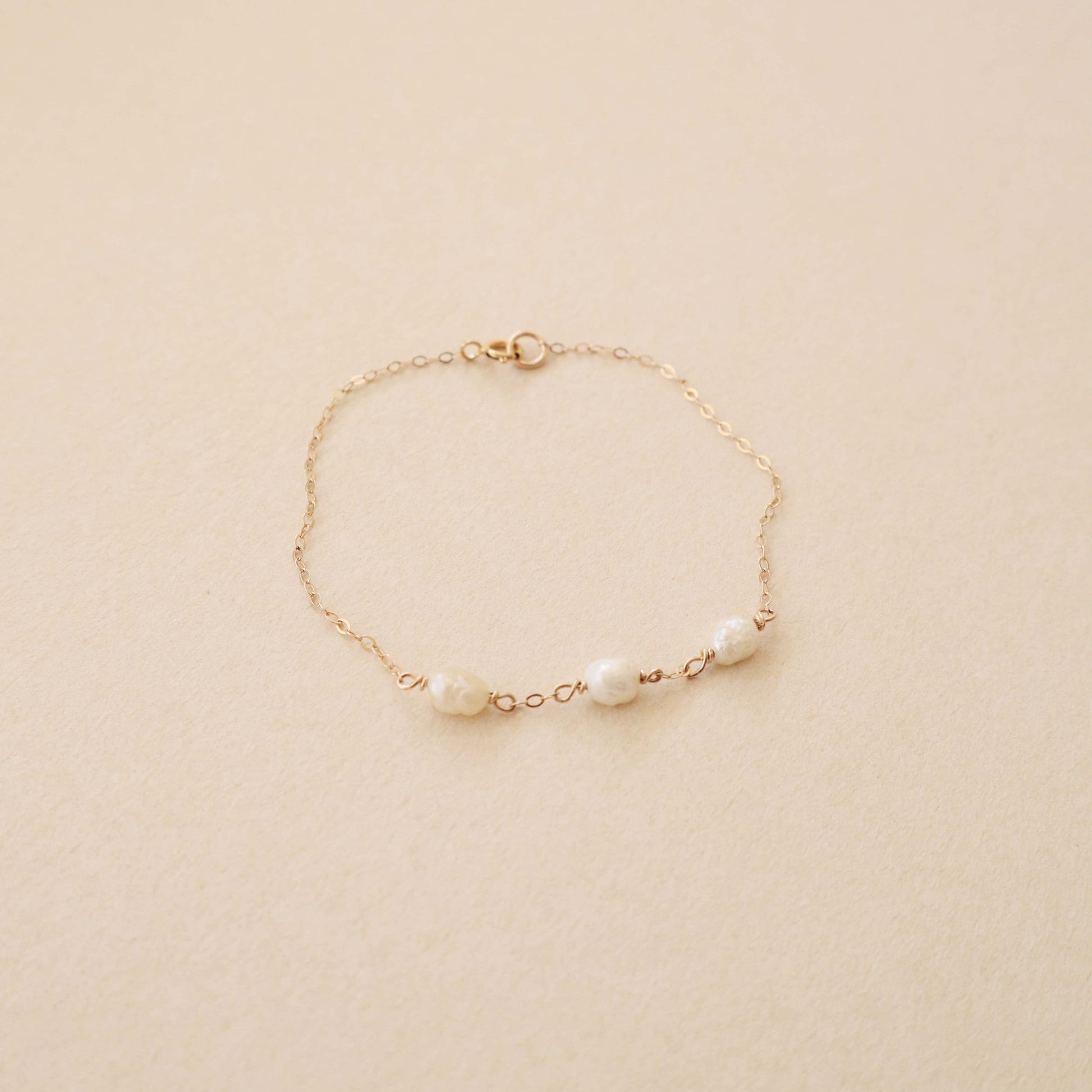 Pearls Bracelet PeacePiecesJewelry