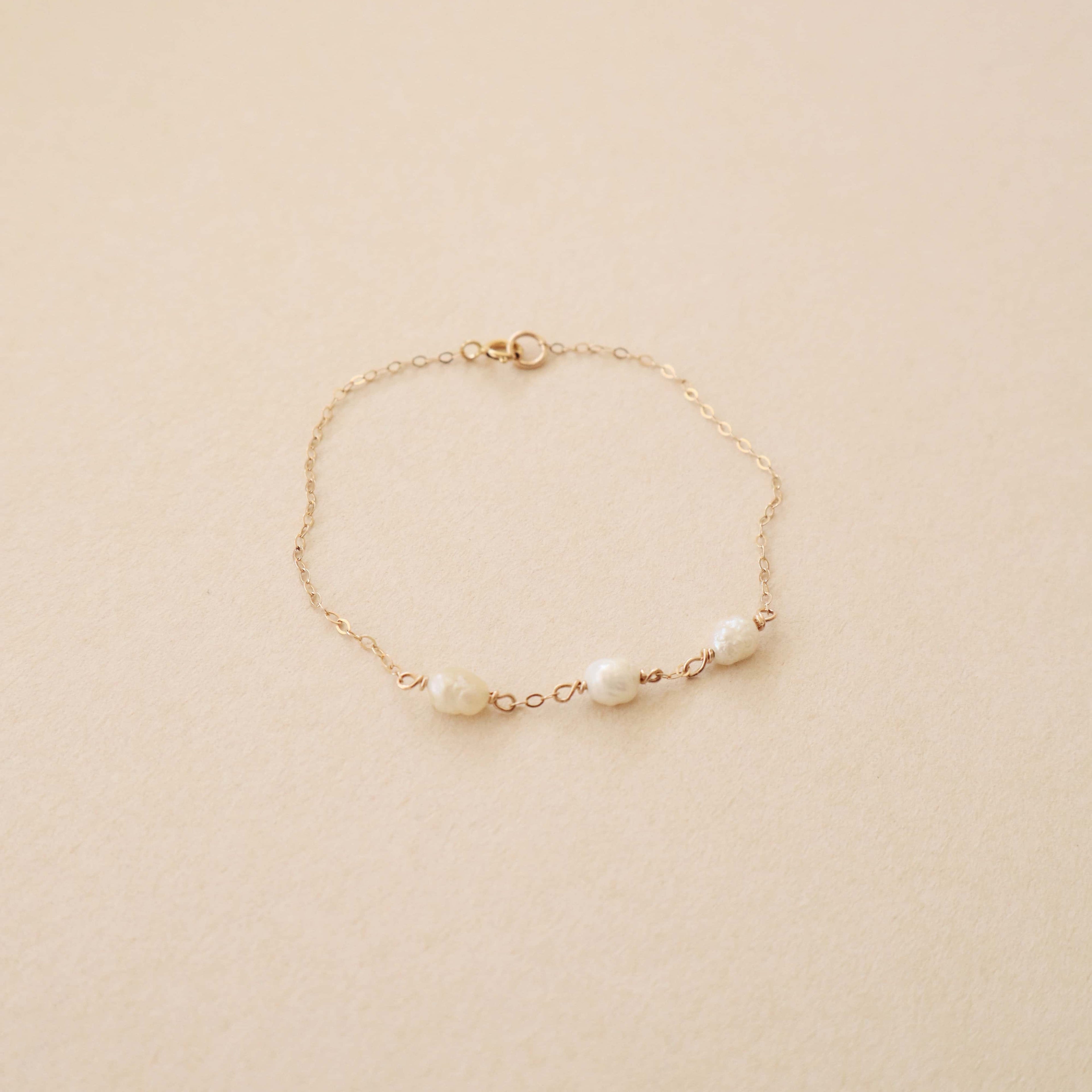 Pearls Bracelet PeacePiecesJewelry