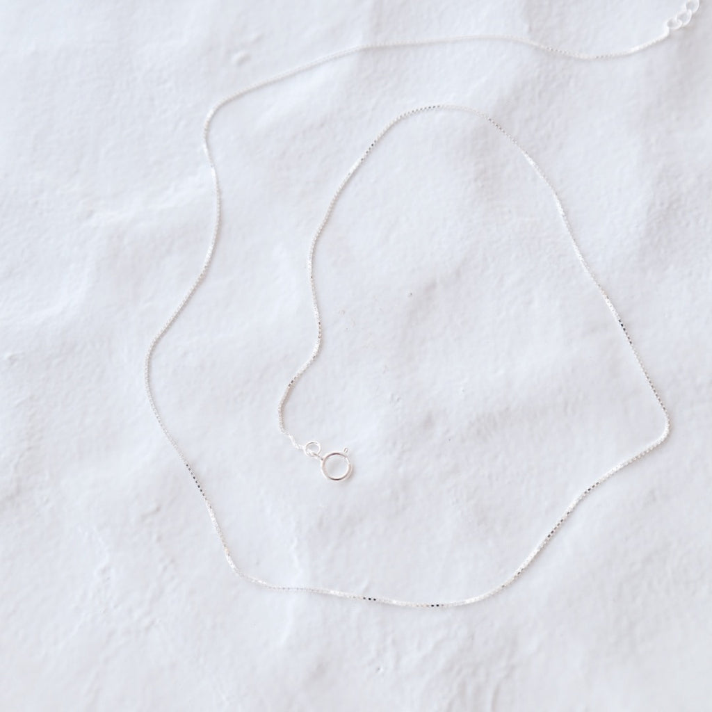 Box Chain Silver Regular Necklace - PeacePiecesJewelry