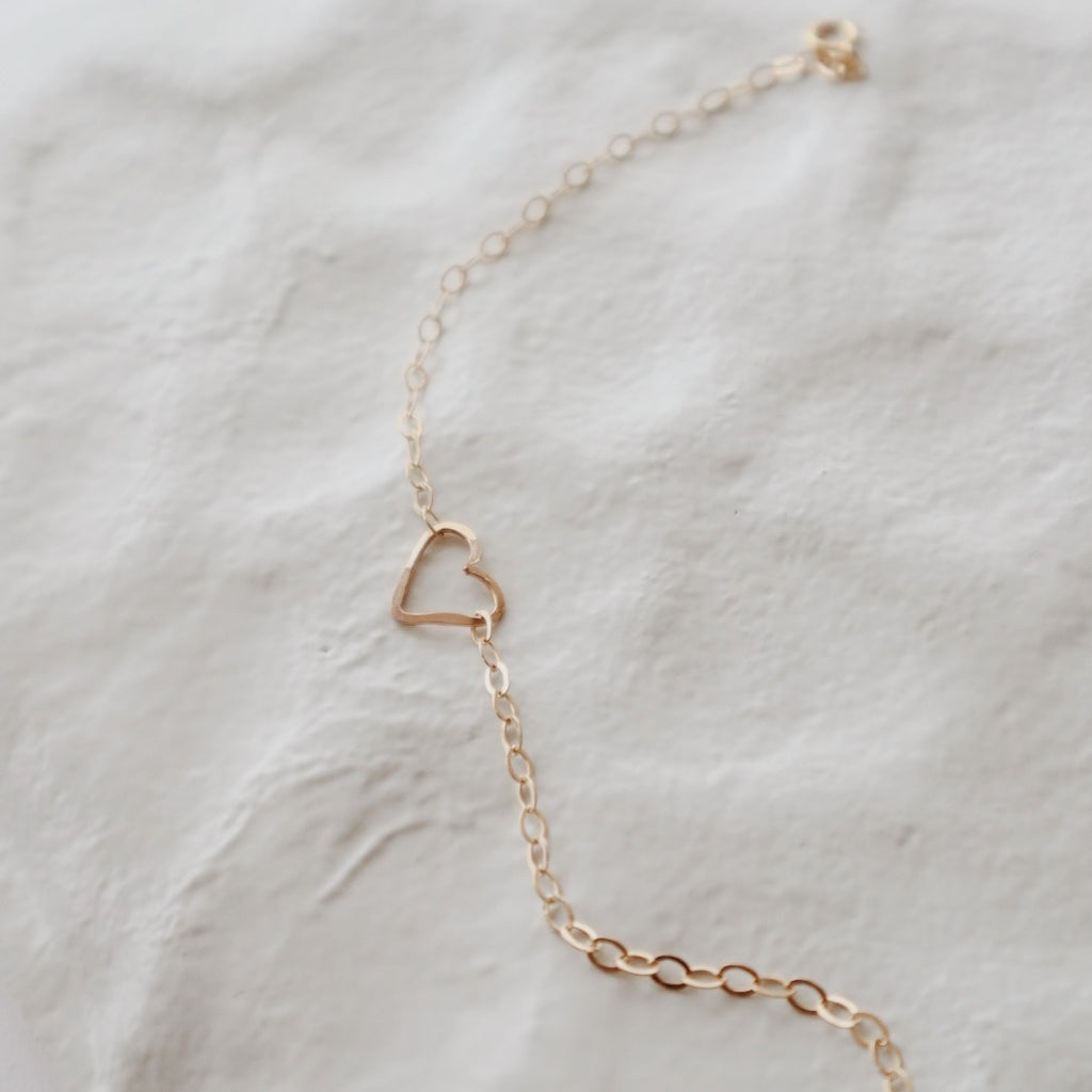 Hammered Heart Gold Bracelet - PeacePiecesJewelry