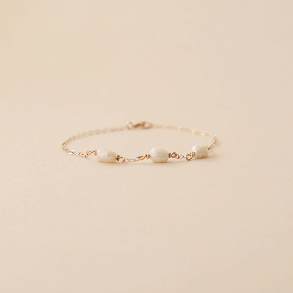 Pearls Bracelet PeacePiecesJewelry