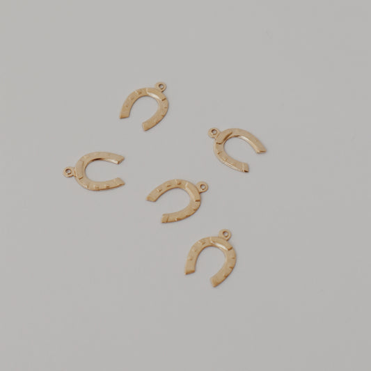 Horseshoe - PeacePiecesJewelry