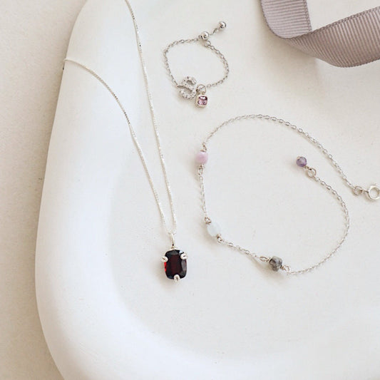 Garnet Gemstone Silver Necklace