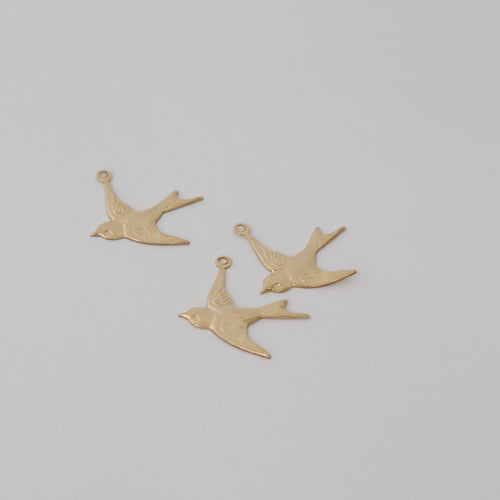 Bird Gold Charm - PeacePiecesJewelry