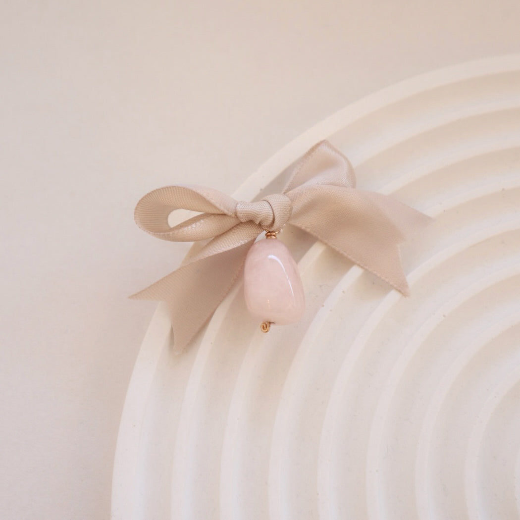 Rose Quartz Pendant - PeacePiecesJewelry