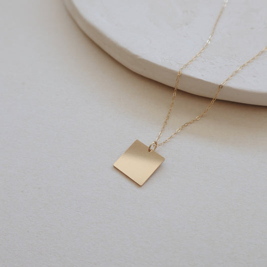 Custom Name Necklace - سنسال اسم