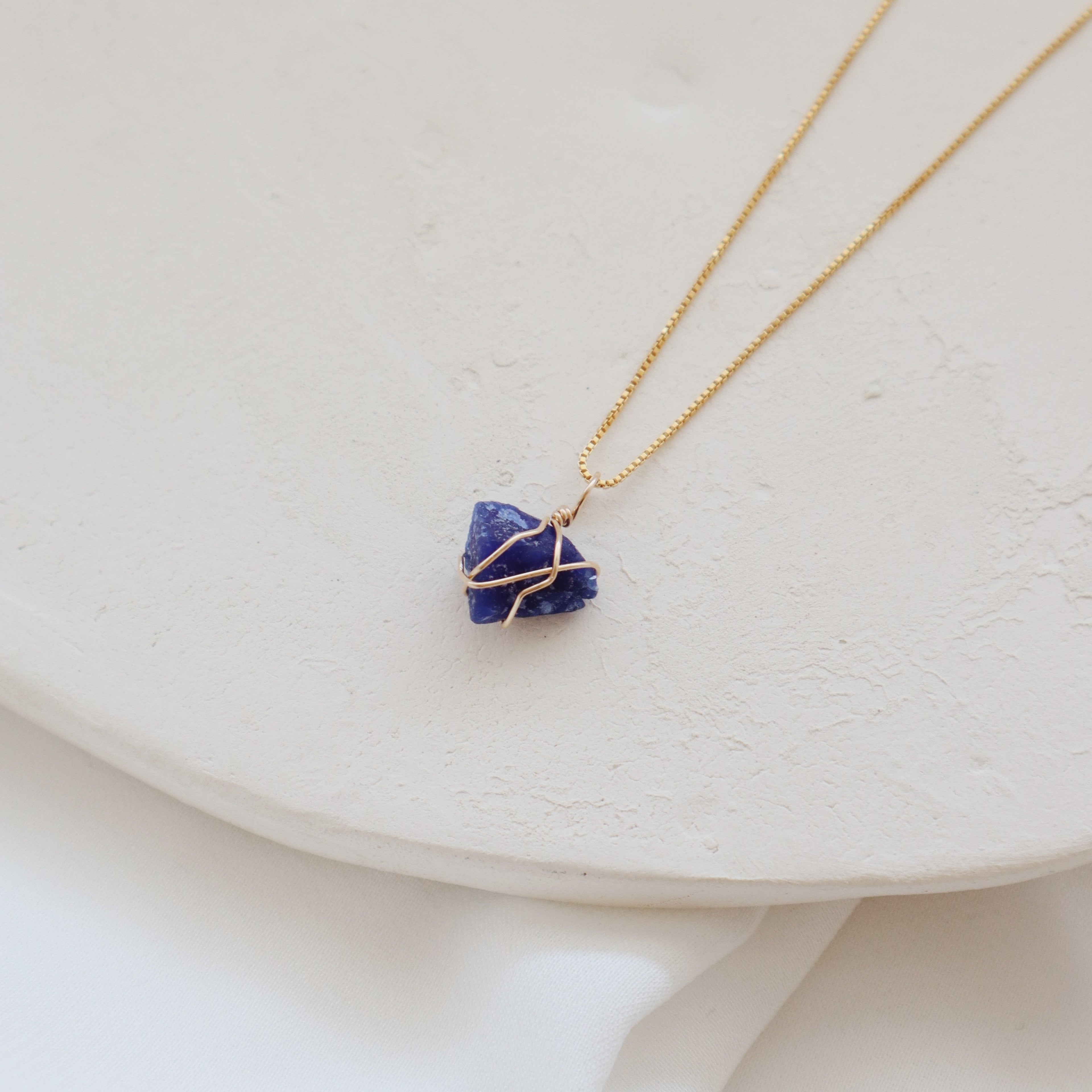 Raw Sapphire Necklace PeacePiecesJewelry
