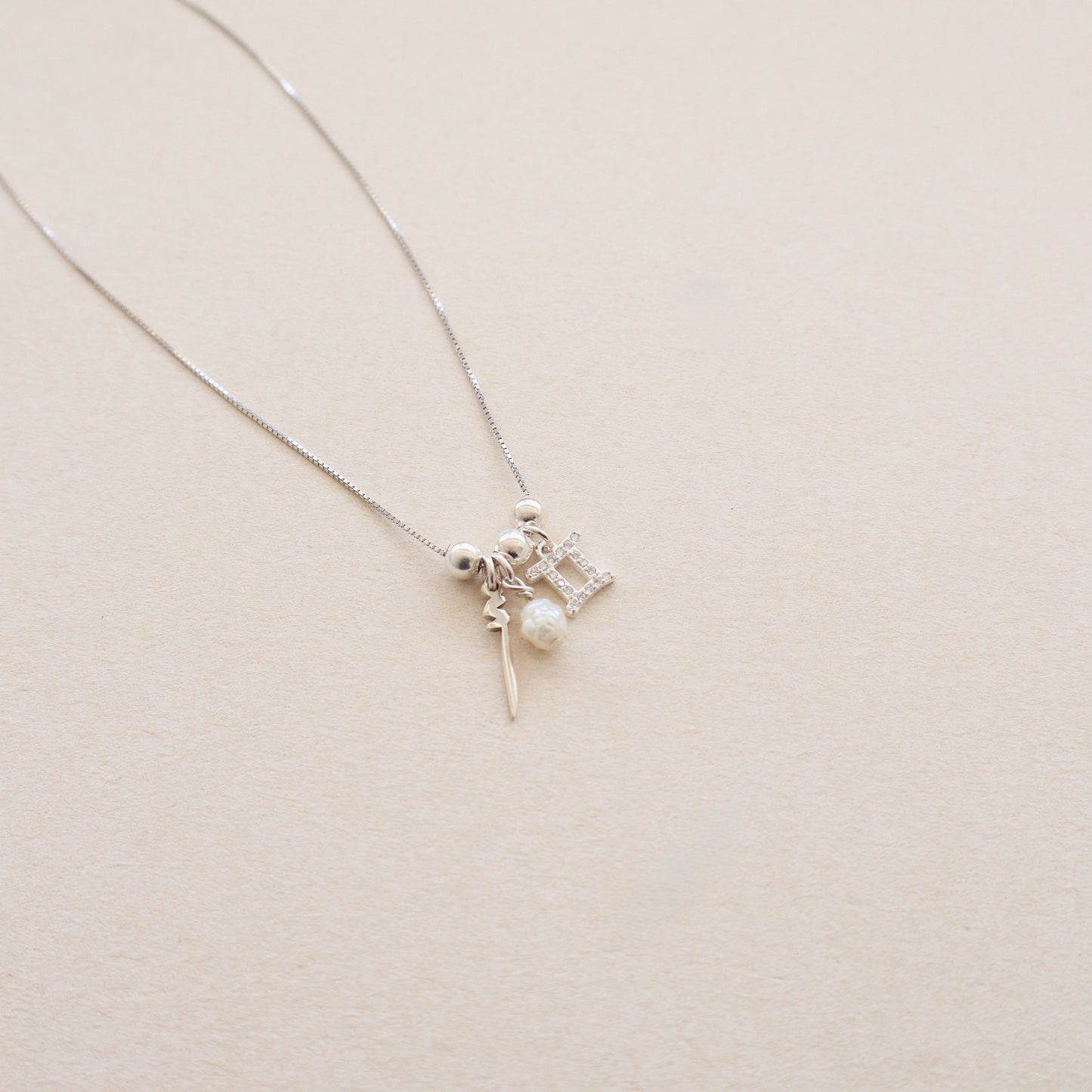Gemini Pearl Necklace